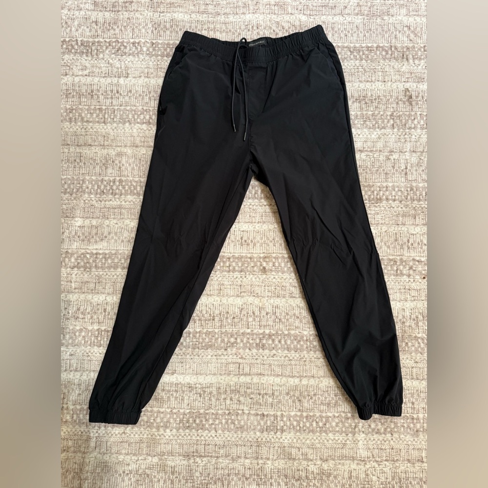 Men’s Banana Republic Track pants Medium
